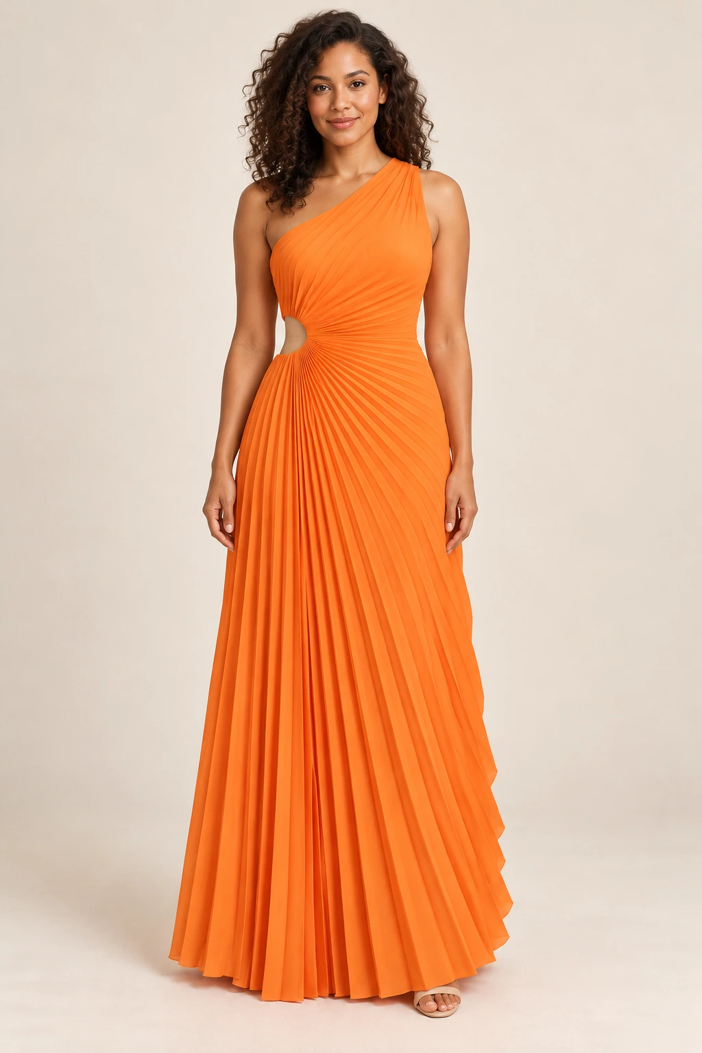 Robe demoiselle d’honneur orange Aurore, orange : robe portée par une femme adulte